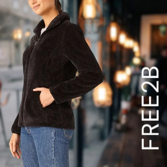 Free2B | Butter Pile Fleece Jacket | Black | NWT - Picture 2 of 3
